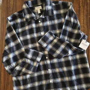 Arizona Jean Company Black and White Plaid Casual Shirt